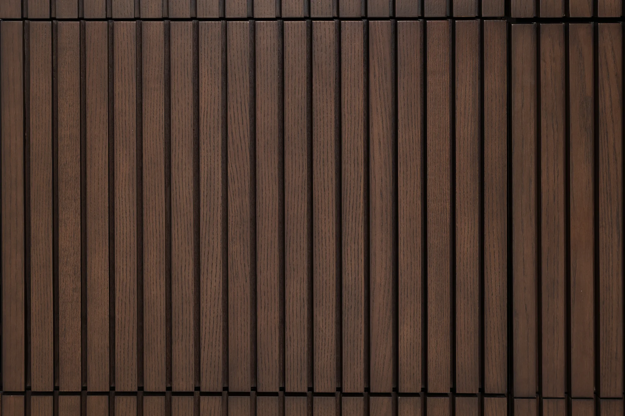 Round Dining Set - The Family - Image 48